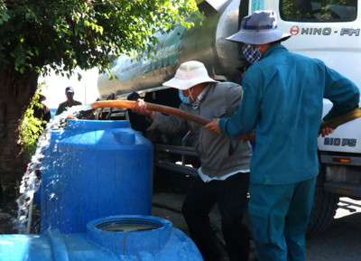 Long An: Tân Trụ chủ động cấp nước sinh hoạt cho người dân